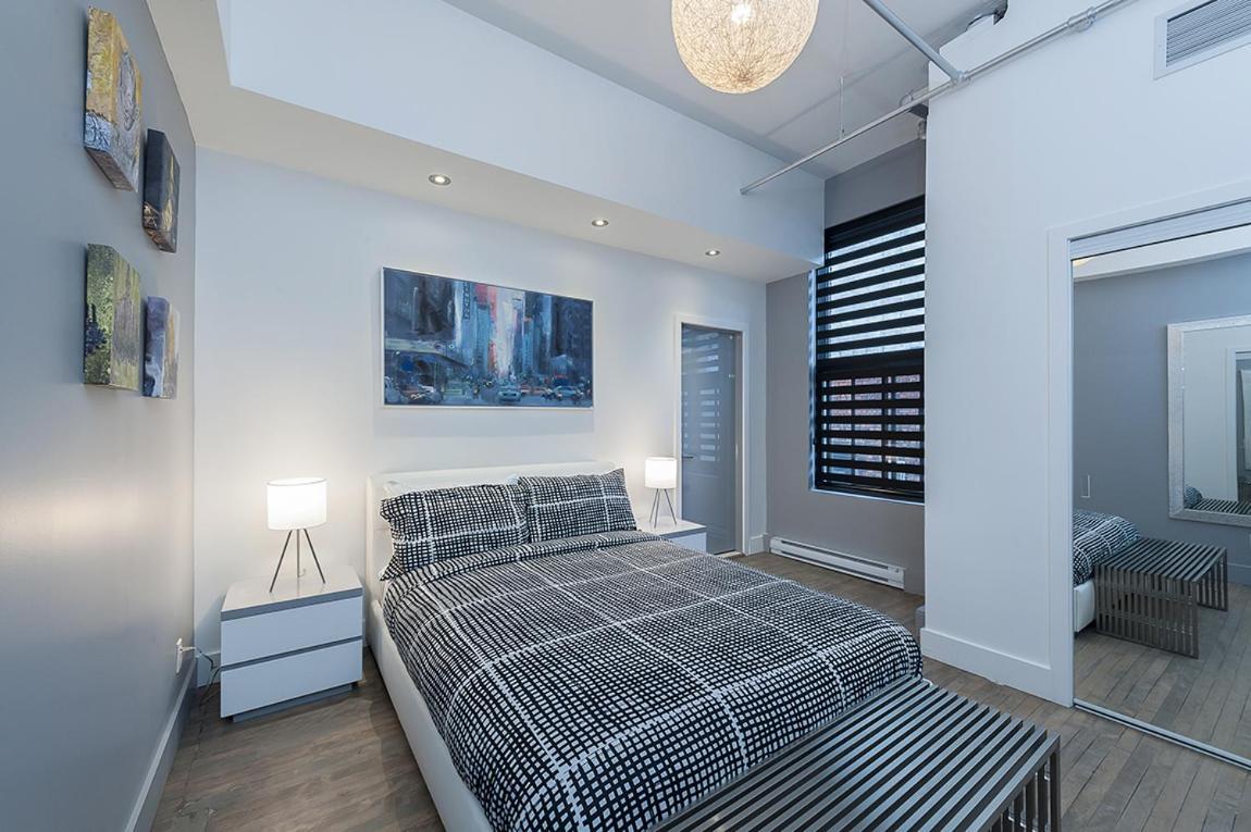 The Holland Hotel By Simplissimmo Montreal Room photo